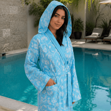 تصویر  حوله لباسی ایکس لارج شکوفه ژاکارد تمام نخ