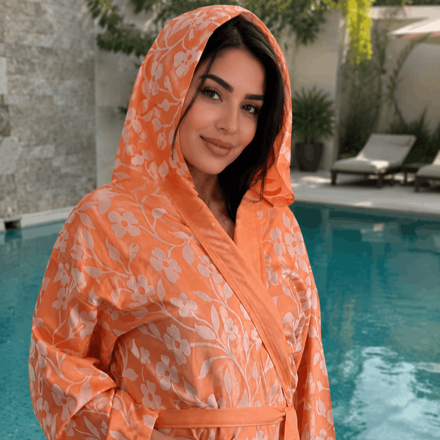 تصویر  حوله لباسی لارج شکوفه ژاکارد تمام نخ